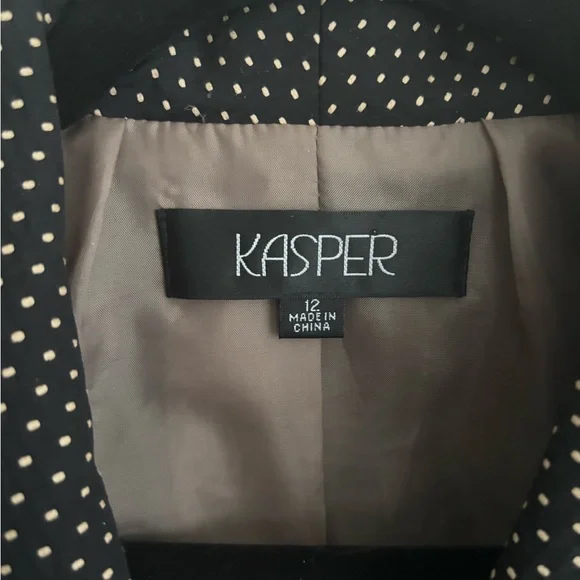 KASPER BLACK & BONE POLKA DOT JACQUARD TEXTURED THREE BUTTON JACKET. SZ 12 - Picture 2 of 11